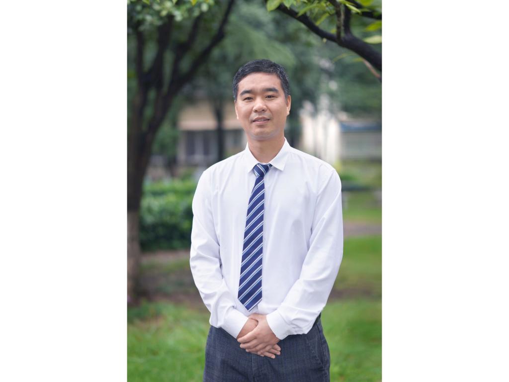 别业鹏  高级工程师